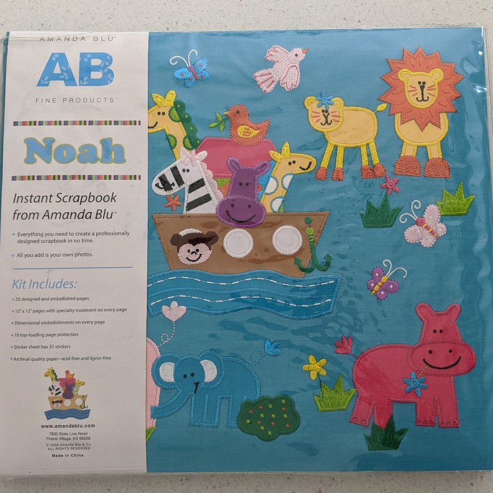 Amanda Blu Noah's Ark Scrapbook - NIP